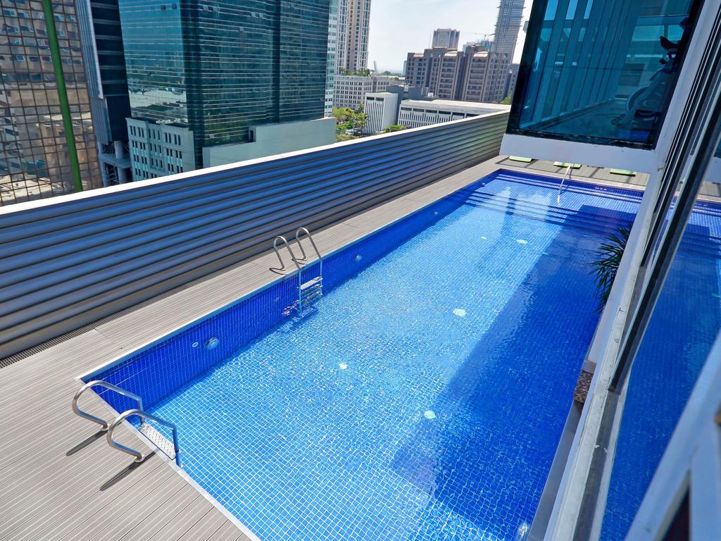 Currency Serviced Suites Manila Exterior foto